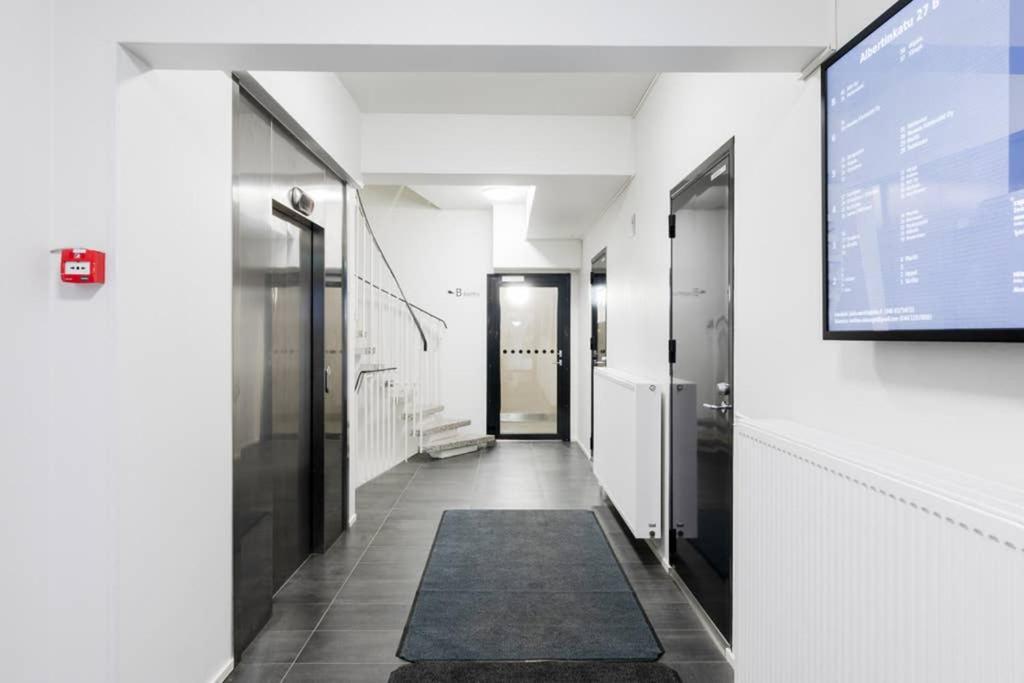 Sleek And Spacious 3 Bedroom Apartment In City Centre Helsinki Dış mekan fotoğraf