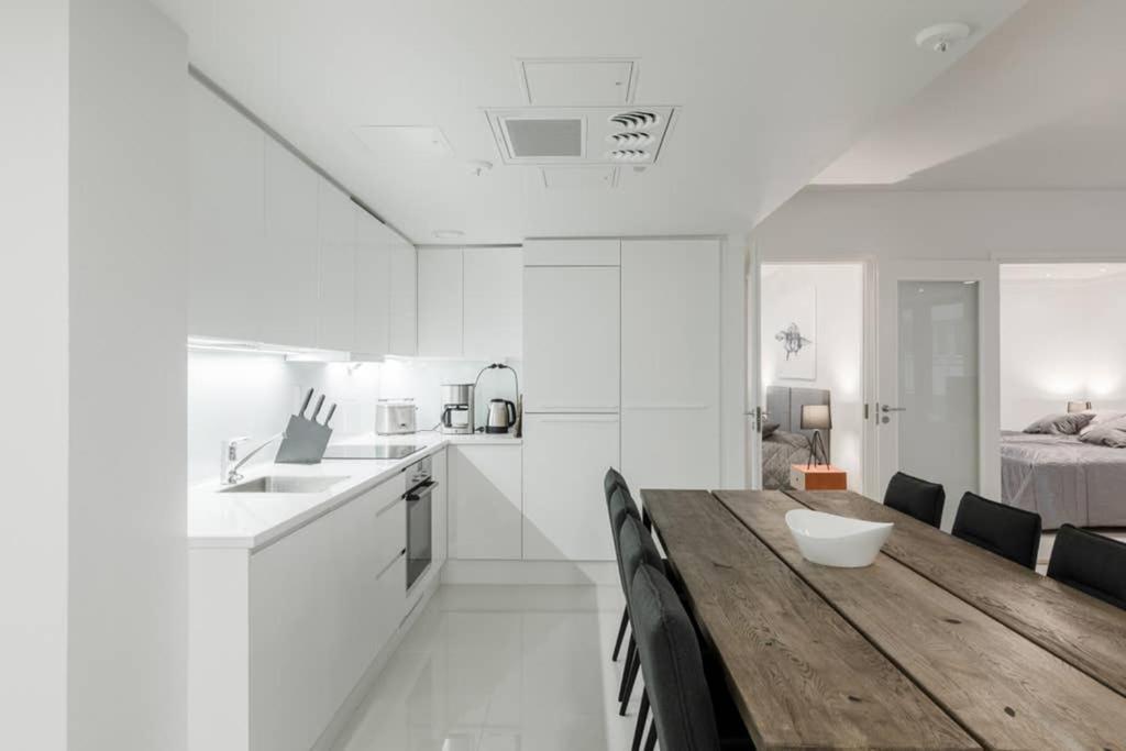 Sleek And Spacious 3 Bedroom Apartment In City Centre Helsinki Dış mekan fotoğraf