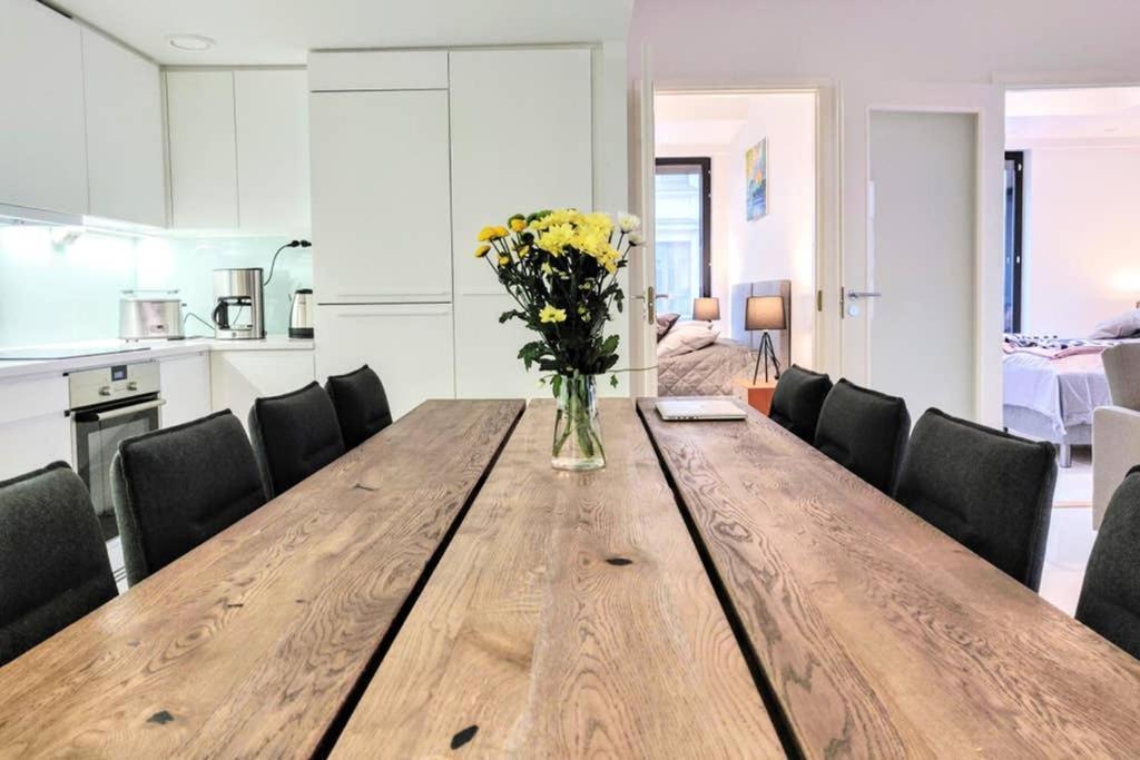 Sleek And Spacious 3 Bedroom Apartment In City Centre Helsinki Dış mekan fotoğraf