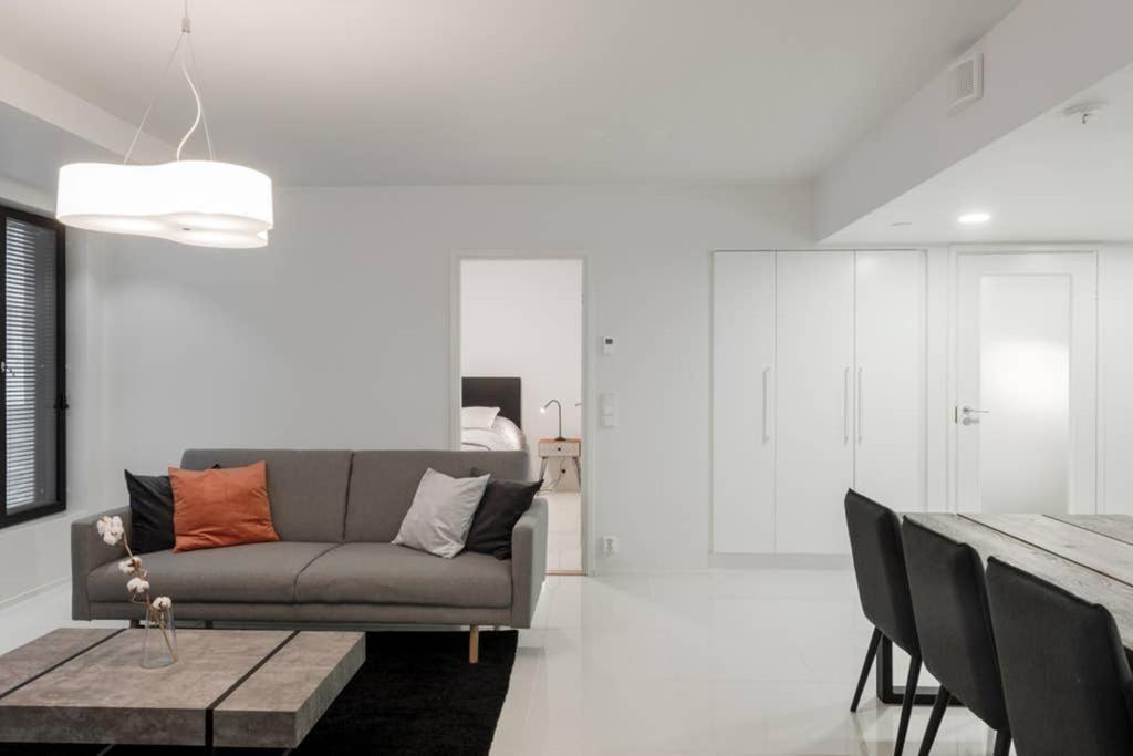 Sleek And Spacious 3 Bedroom Apartment In City Centre Helsinki Dış mekan fotoğraf